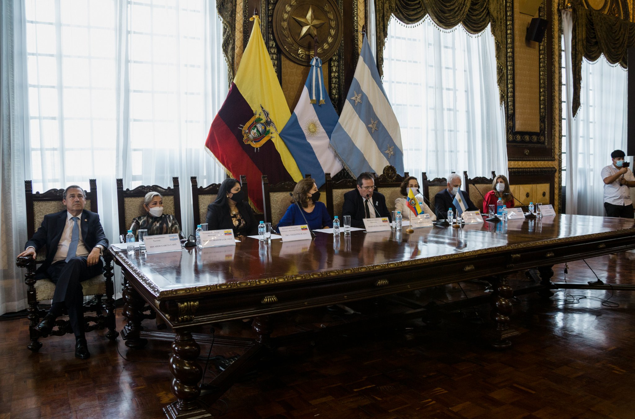 Bicentenario de la Entrevista de Guayaquil entre los Libertadores José de San Martín y Simón Bolívar
